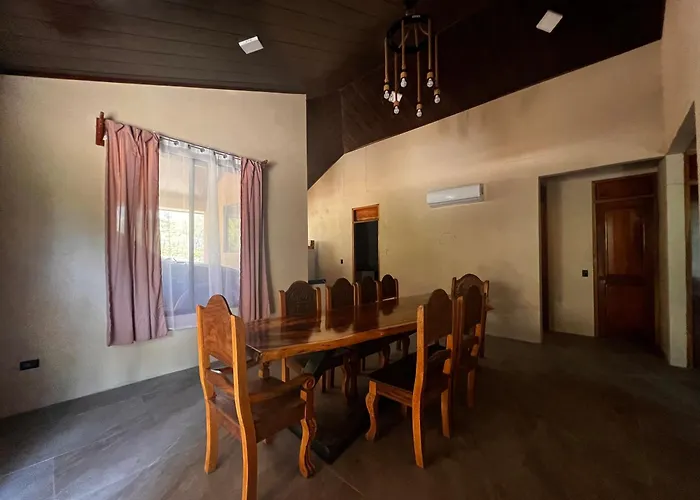 Casa Chanel Garza