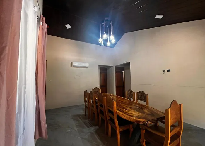 Apartamento Casa Chanel Garza